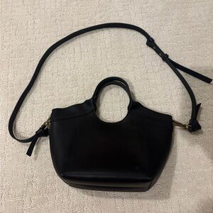 Maxwell Elegant Black Leather Handbag/Shoulder bag